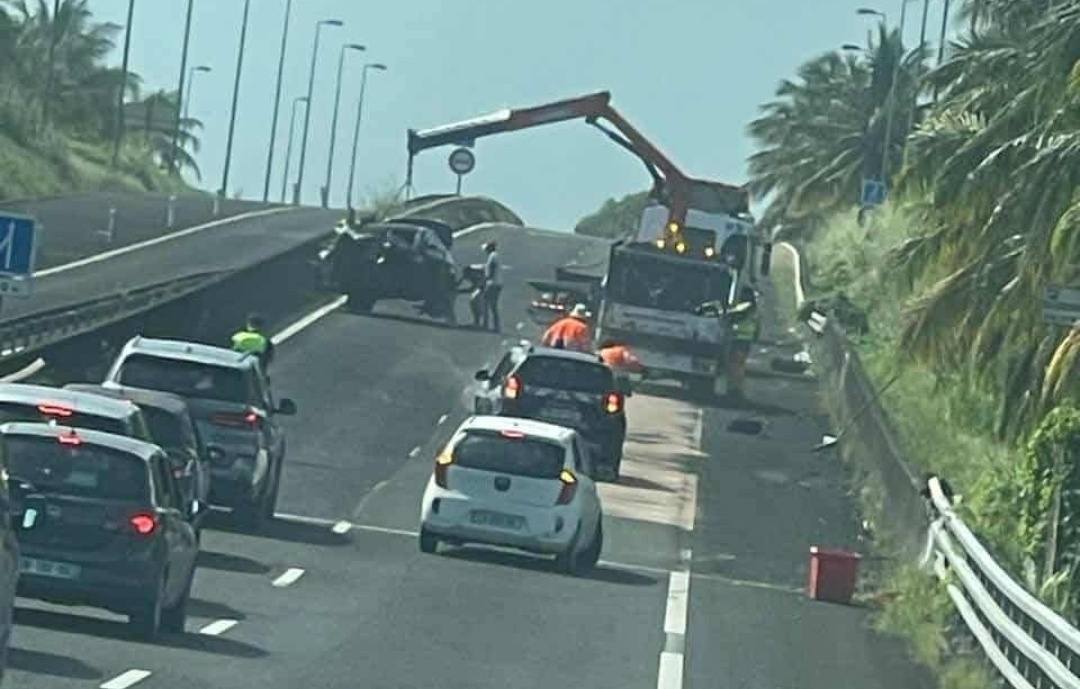 Accident N1 Saint-Sauveur : 5 faits choquants sur le grave drame routier en direction de Basse-Terre