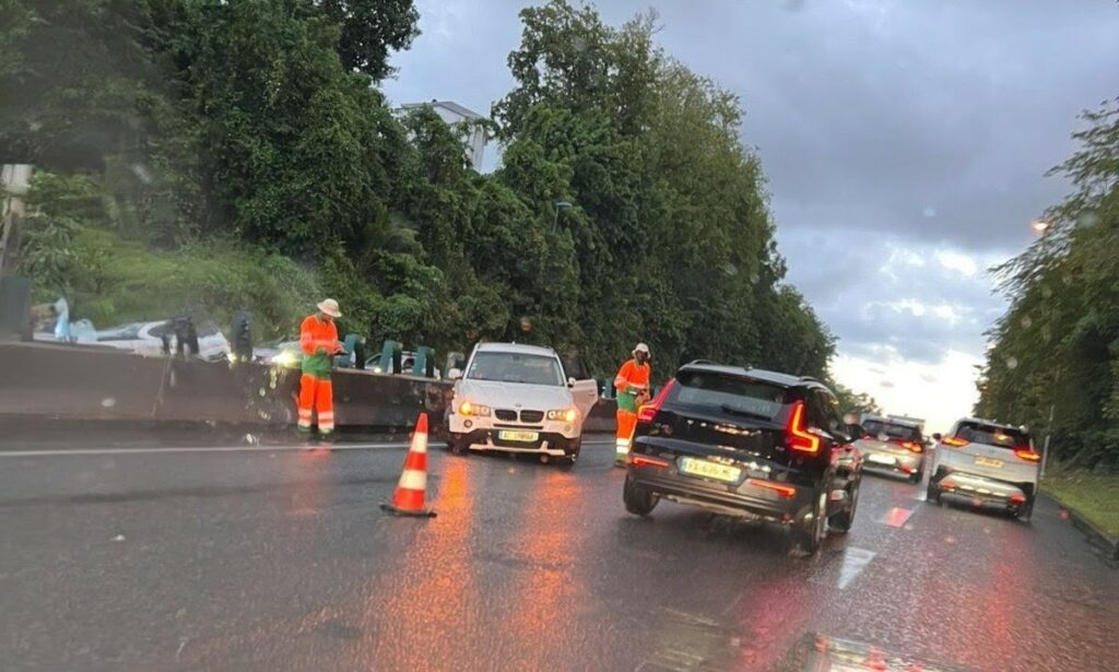 accident sur la N4 Abymes intervention routière